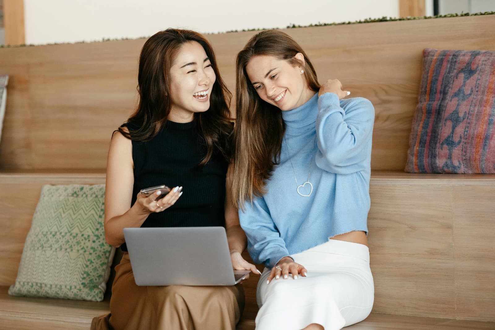 BOOST YOUR ONLINE PRESENCE WITH THE BEST SMM SERVICES IN 2025