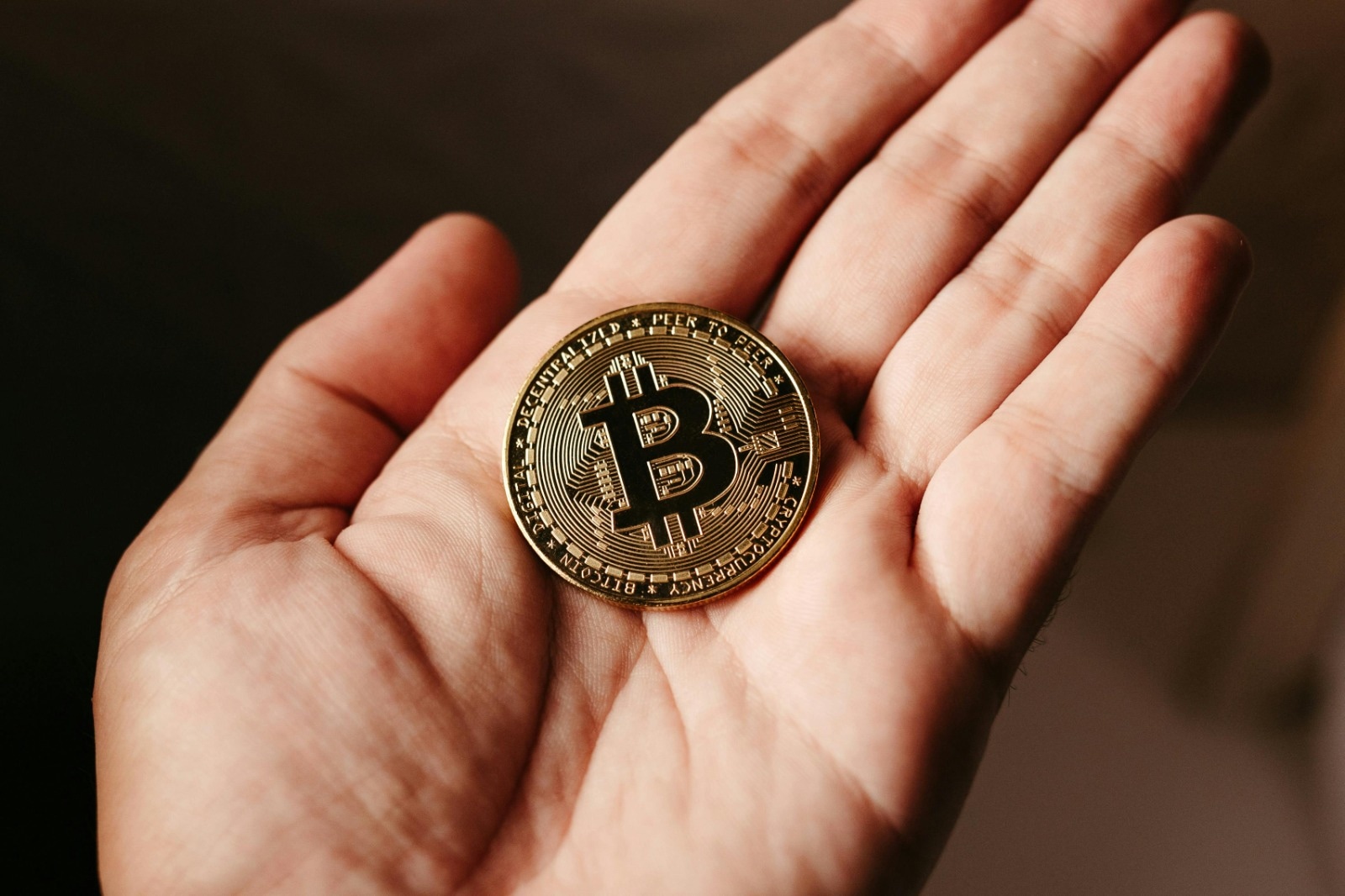 Blockchain Recovery: How Experts Trace Stolen Crypto