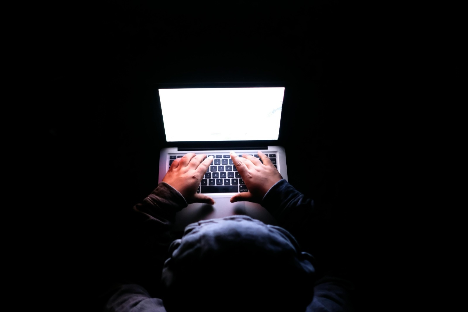 Threat Hunting Efficiency with Automated IOC Expansion